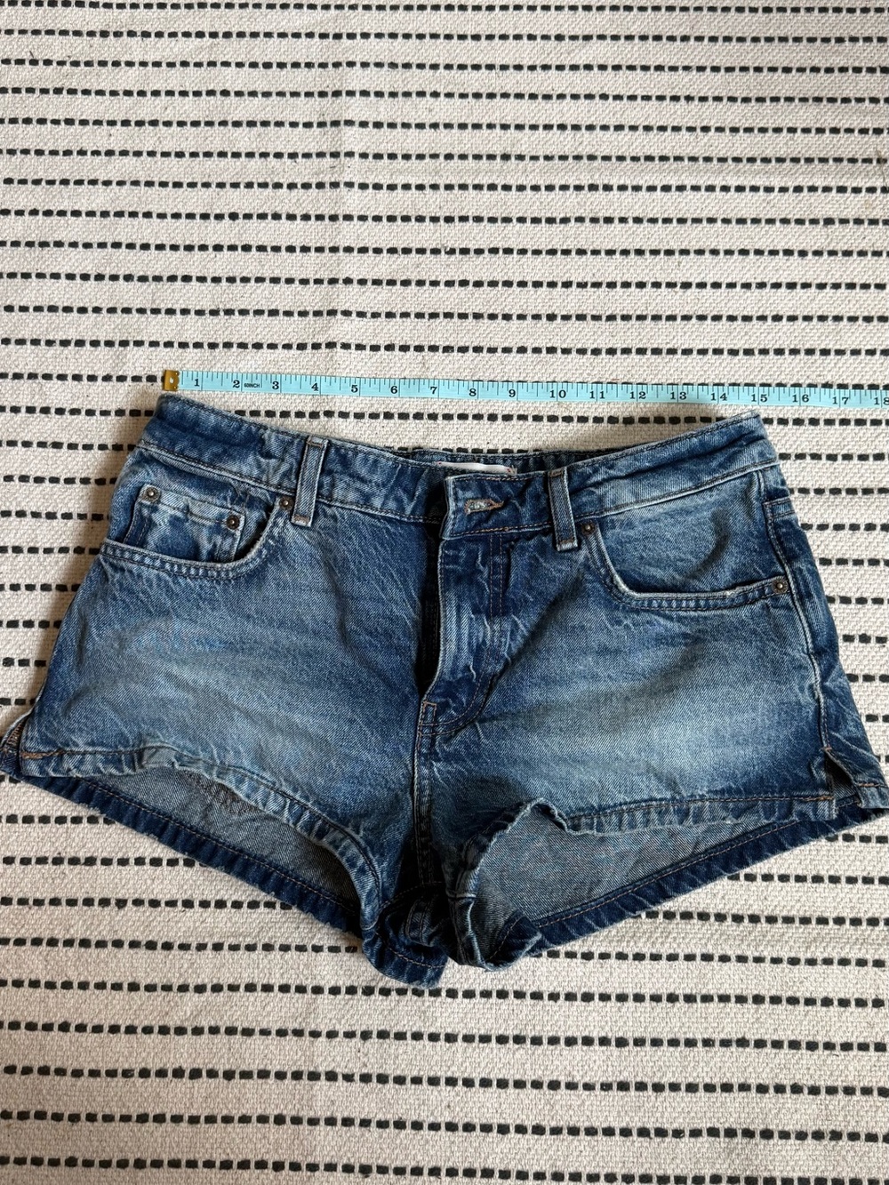 Women’s Classic Blue Denim Shorts